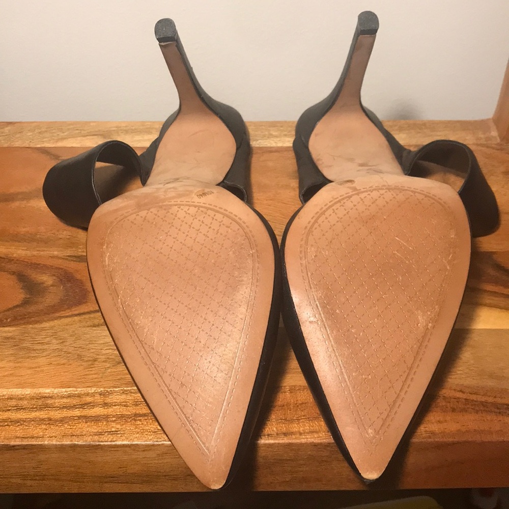 Heels - Picture 5 of 5